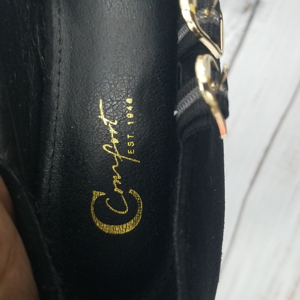 Black 2 Strap Cato Heels - Picture 9 of 9